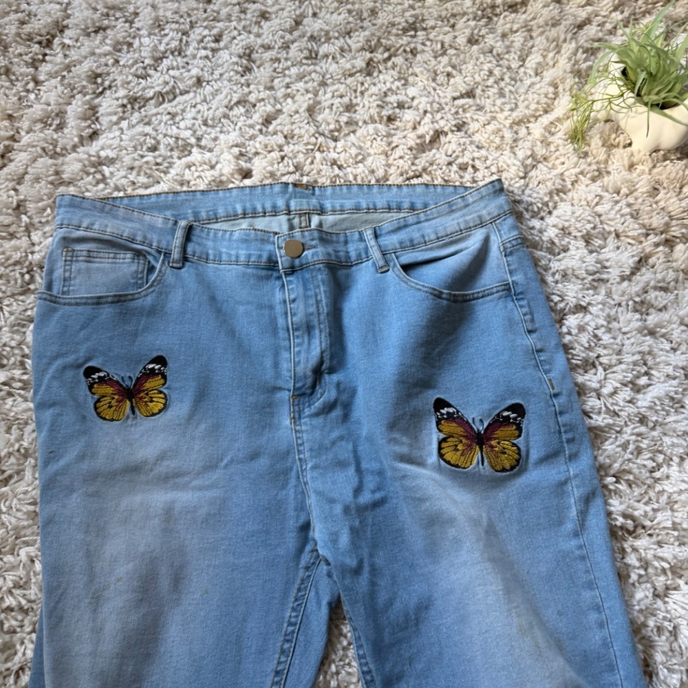 Stylish Zara Denim vintage hippie chick festival Jeans with Butterfly Embroidery - Picture 2 of 5